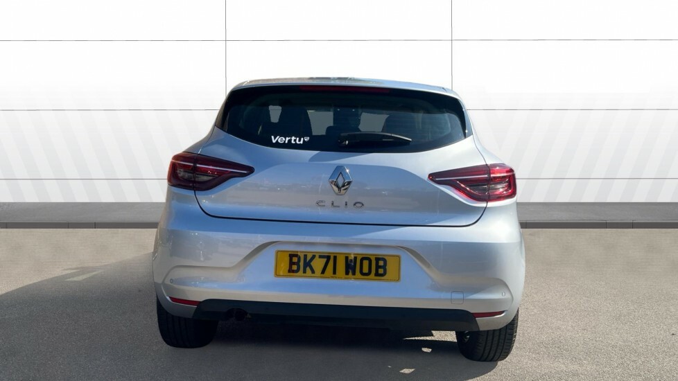 Renault Clio Iconic Silver #6