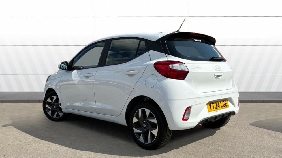 Hyundai I10 Advance White #2