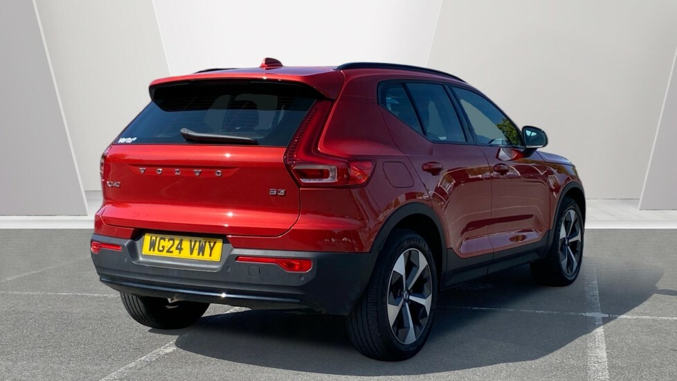 Volvo XC40 Plus WG24VWY Red #2