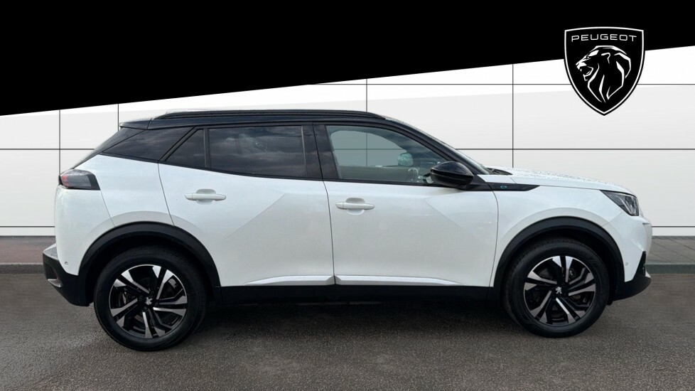 Peugeot e-2008 Gt White #5