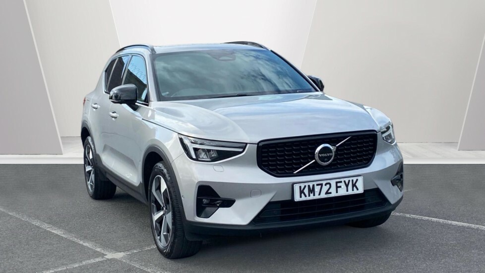 Volvo XC40 Ultimate KM72FYK Silver