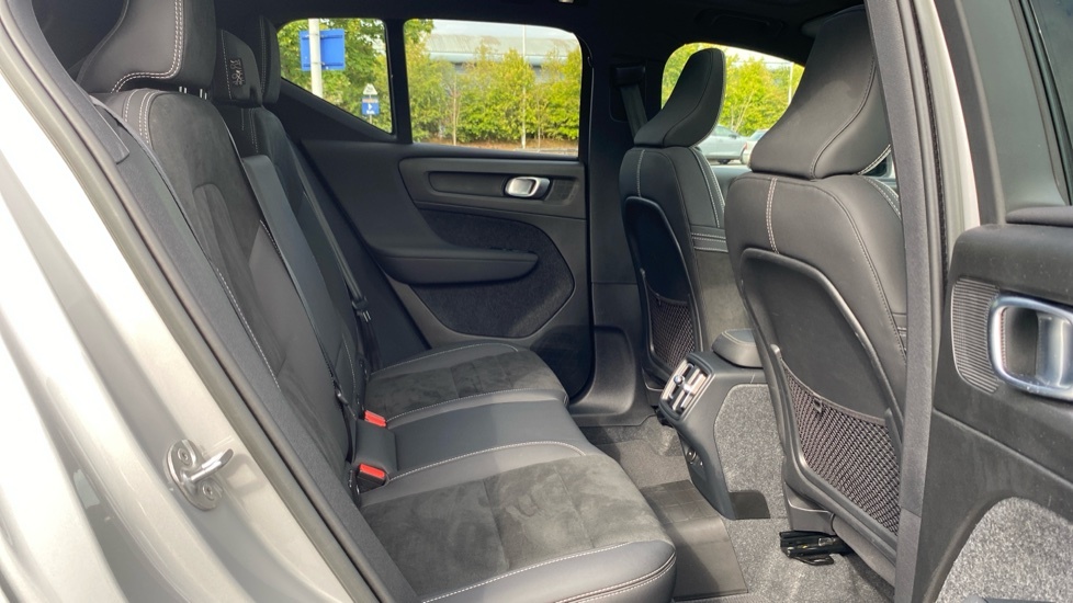 Volvo XC40 Ultimate KM72FYK Silver #6