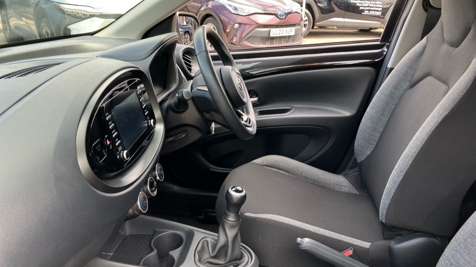 Toyota Aygo X Pure FH23BRF Black #5