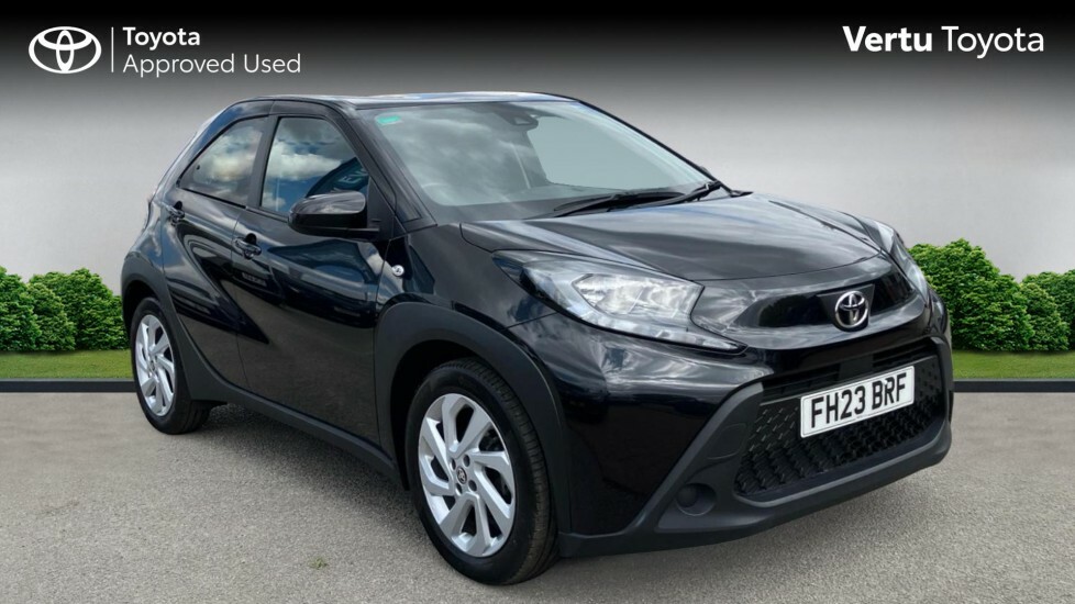 Toyota Aygo X Pure Black