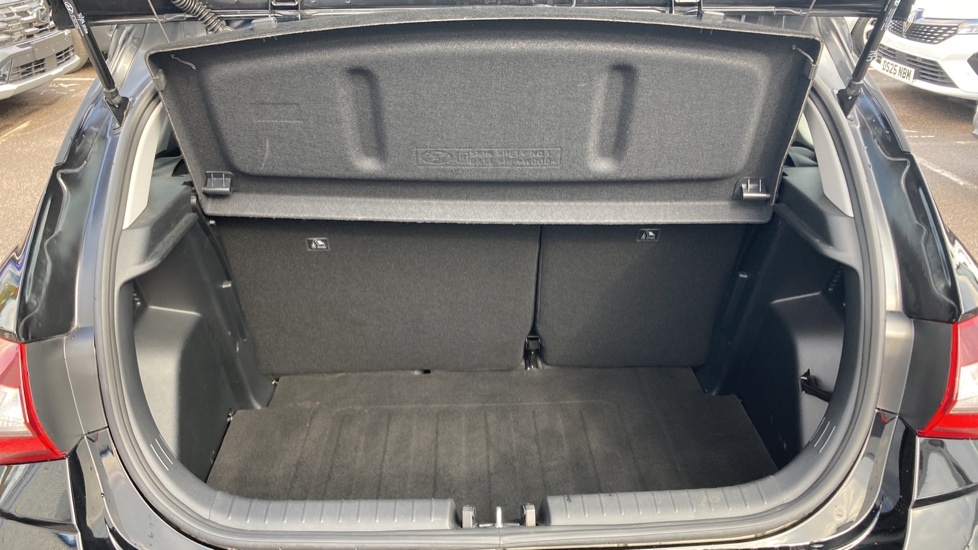 Hyundai I20 Advance Black #4