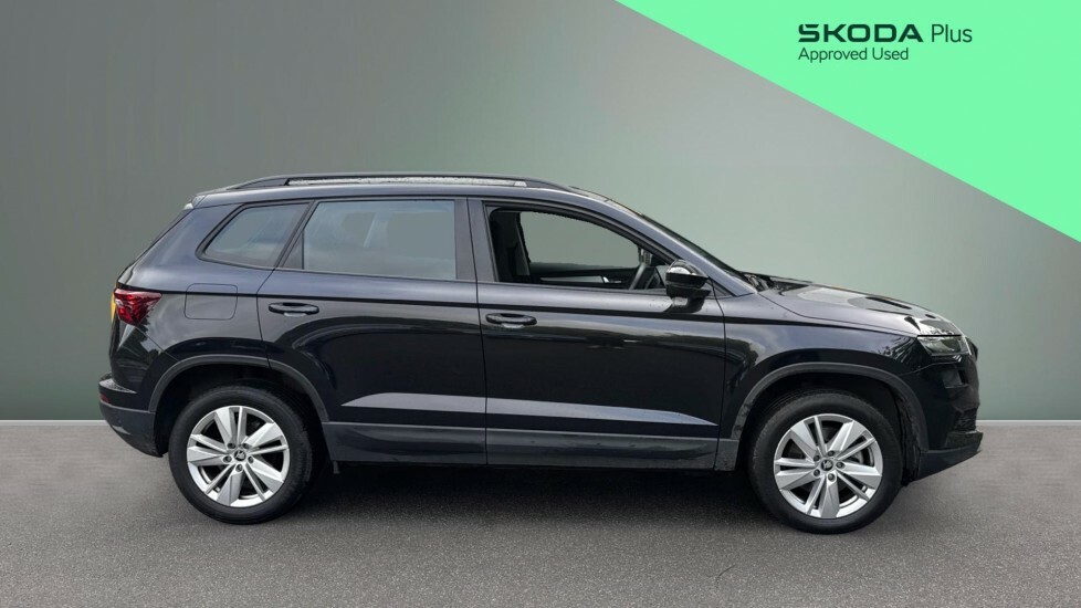 Skoda Karoq Se Edition EJ75BGU Black #4
