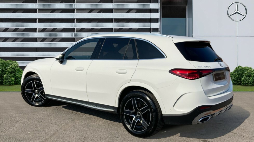 Mercedes-Benz GLC Class Amg Line KW25MVY White #2