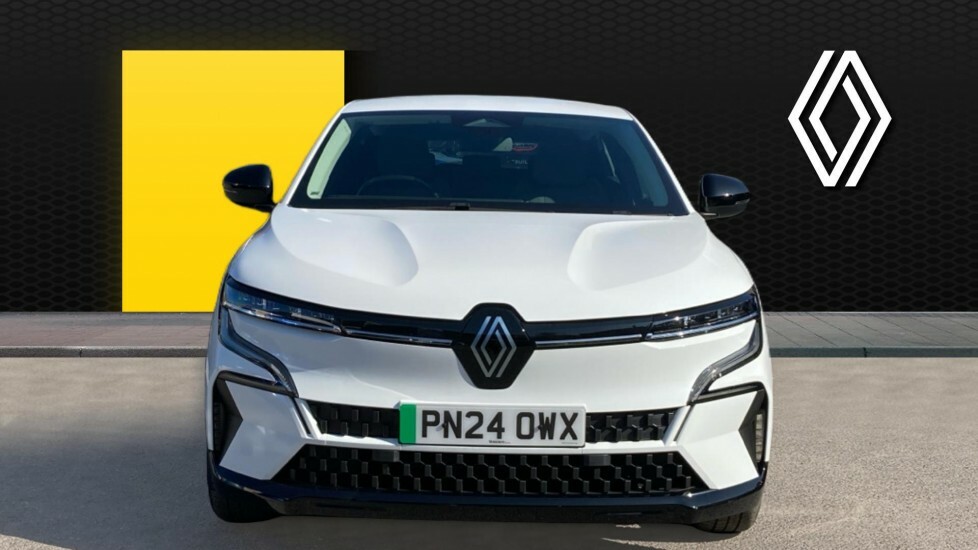Renault Megane E-Tech Equilibre White #3