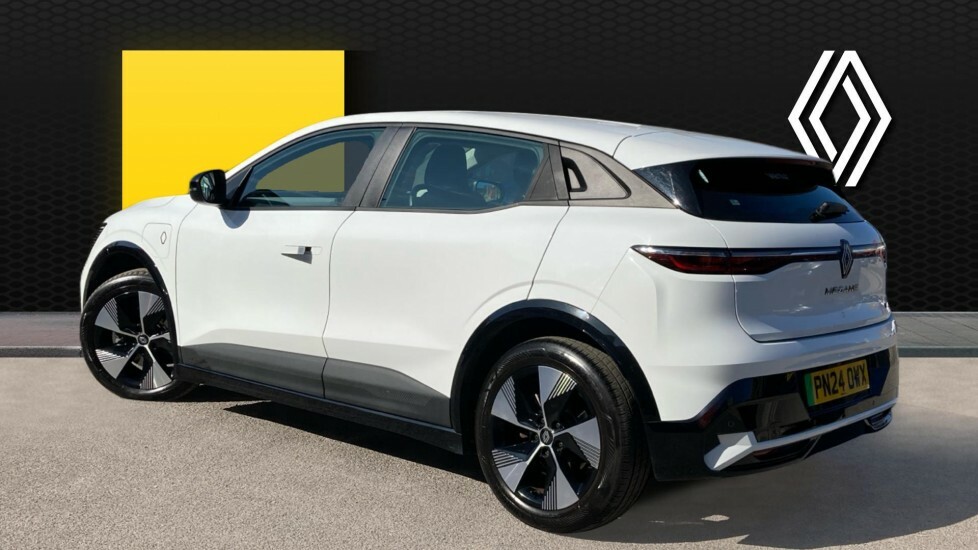 Renault Megane E-Tech Equilibre White #2
