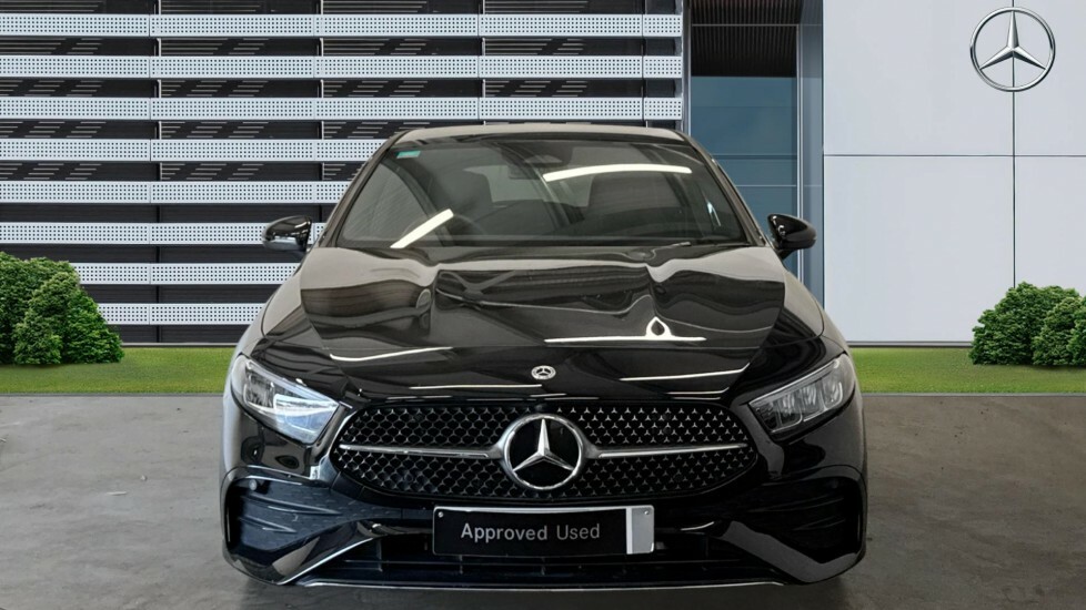 Mercedes-Benz A Class Amg Line KP75OYE Black #3