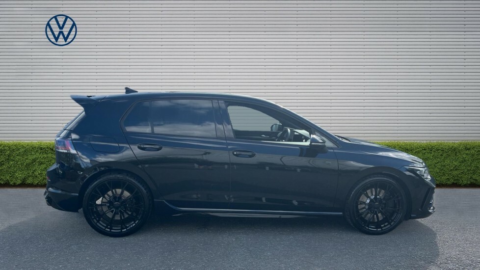 Volkswagen Golf R Black Edition YA75URZ Black #4