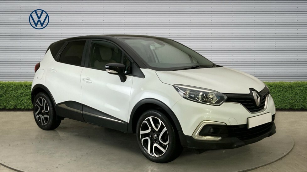Renault Captur Iconic PK68AJV Black