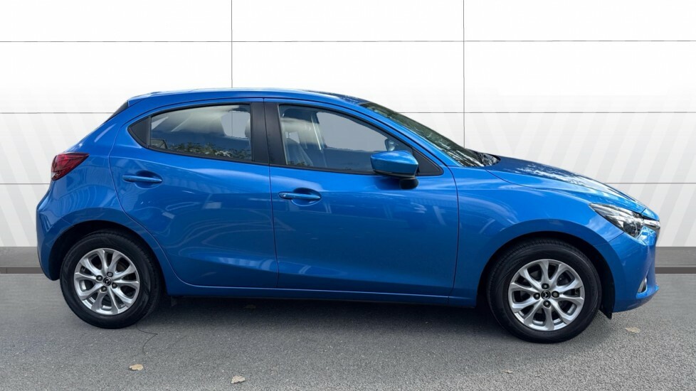 Mazda 2 Se-l Blue #5