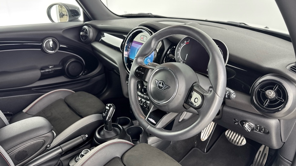 Mini Hatch Cooper Sport White #6