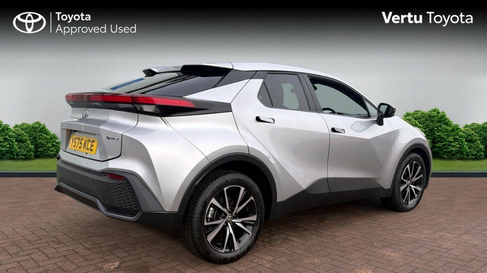 Toyota C-Hr Design YS75KCE Silver #2