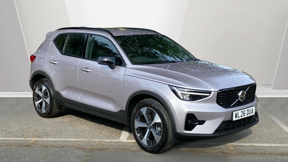Volvo XC40 Plus Silver