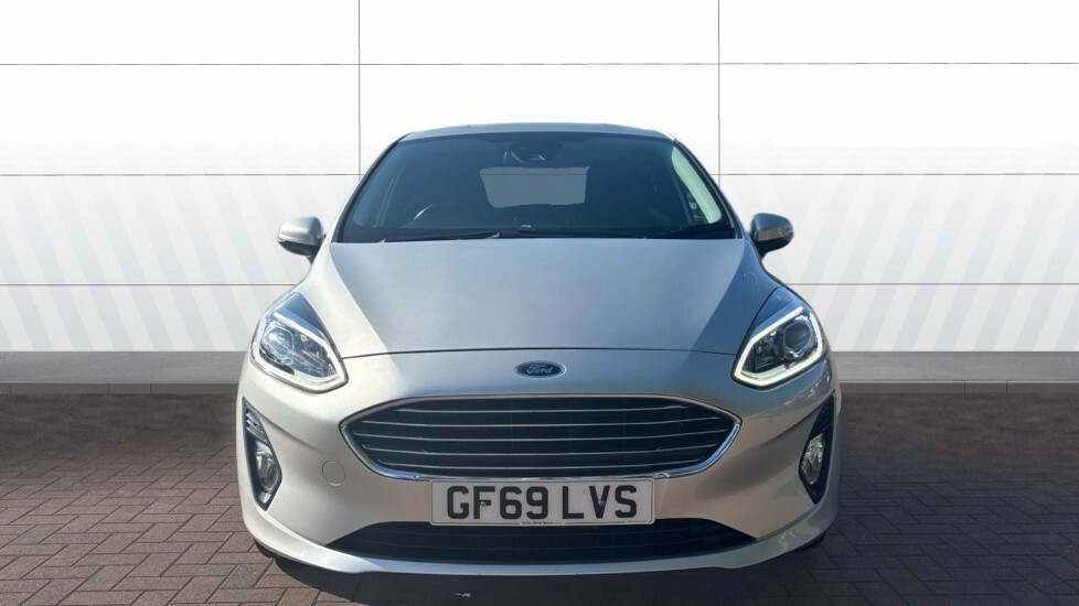 Ford Fiesta Titanium Silver #3