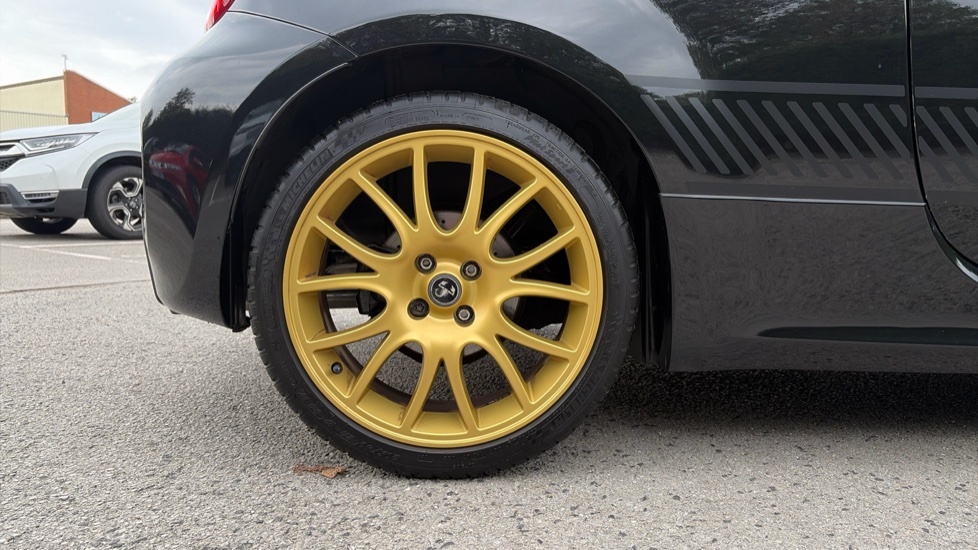 Abarth 695 Manual Black #7