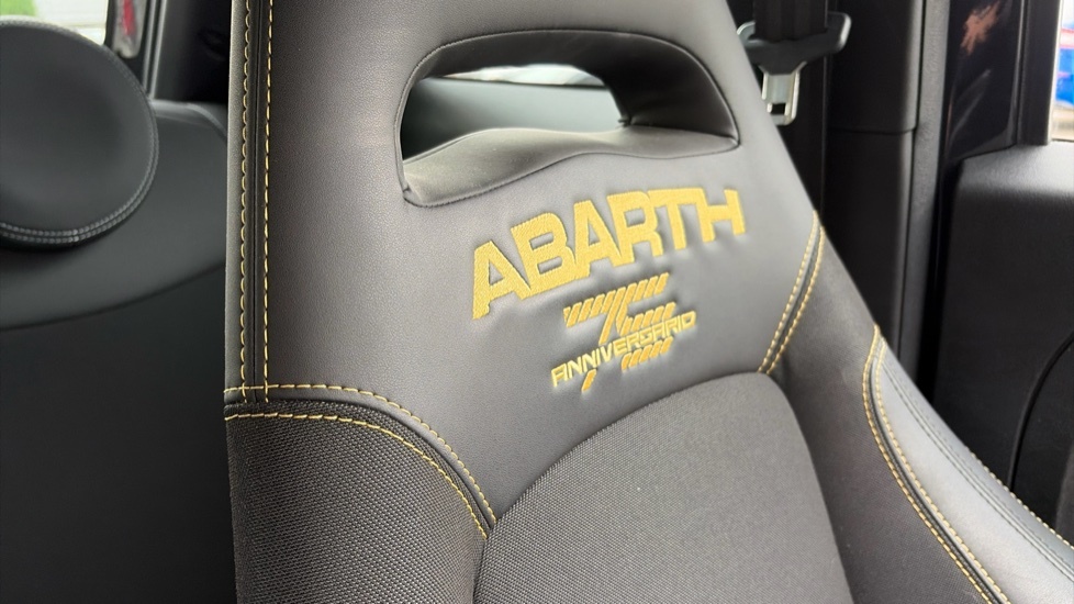 Abarth 695 Manual Black #49