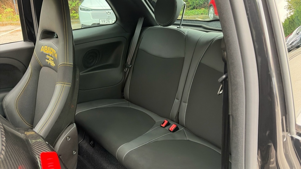 Abarth 695 Manual Black #16