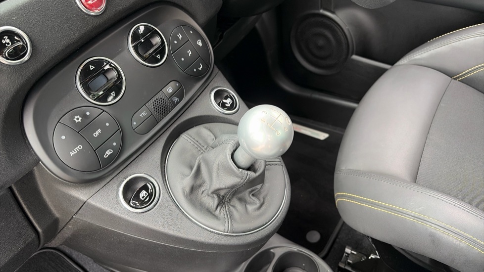 Abarth 695 Manual Black #13