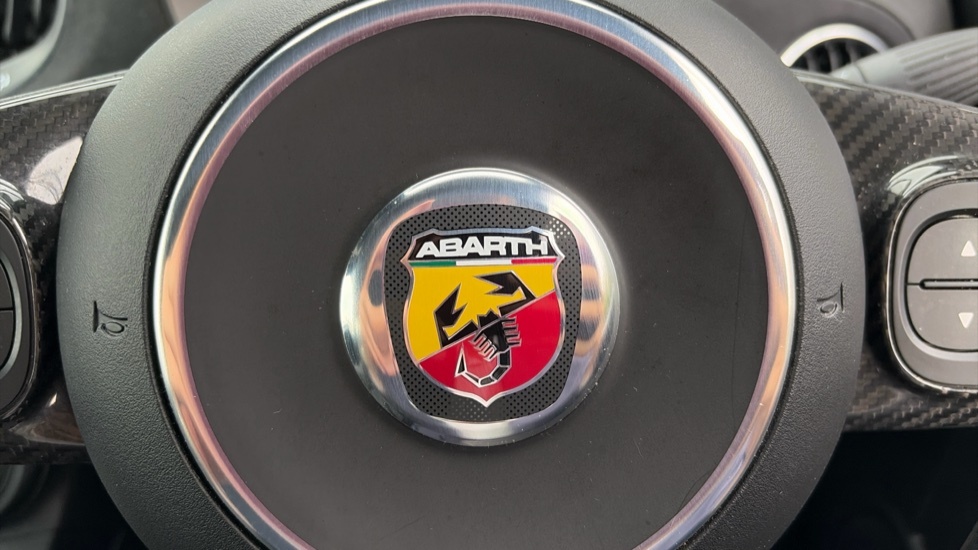 Abarth 695 Manual Black #23