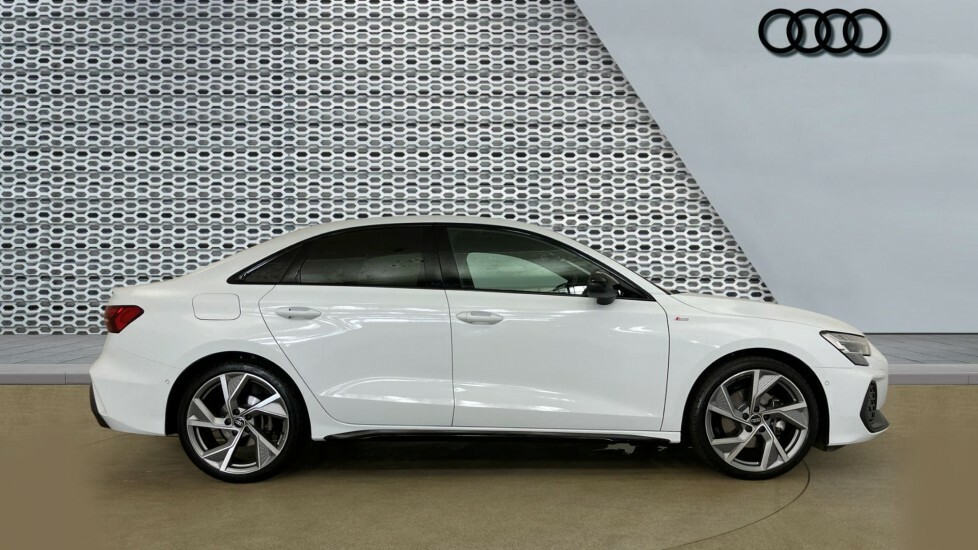 Audi A3 Black Edition VO75OVZ White #4