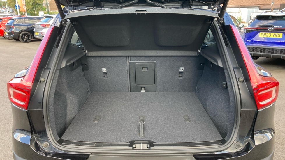 Volvo XC40 Ultra Black Edition RO75MGZ Black #4