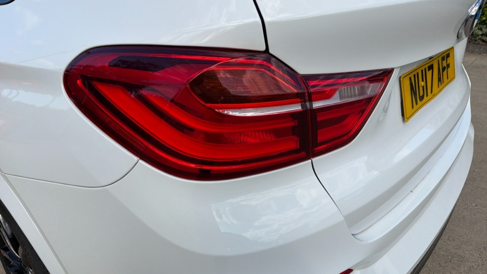 BMW X4 M Sport Black #25