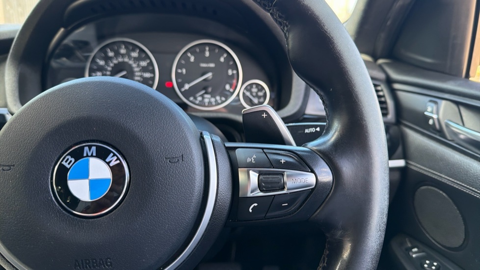 BMW X4 M Sport Black #36