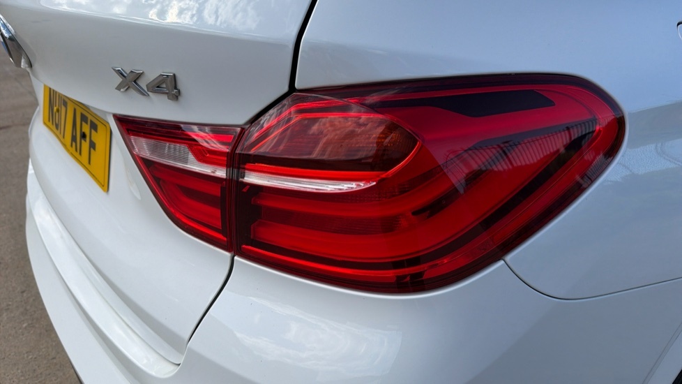 BMW X4 M Sport Black #26