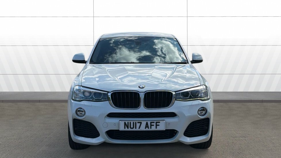 BMW X4 M M Sport White #3
