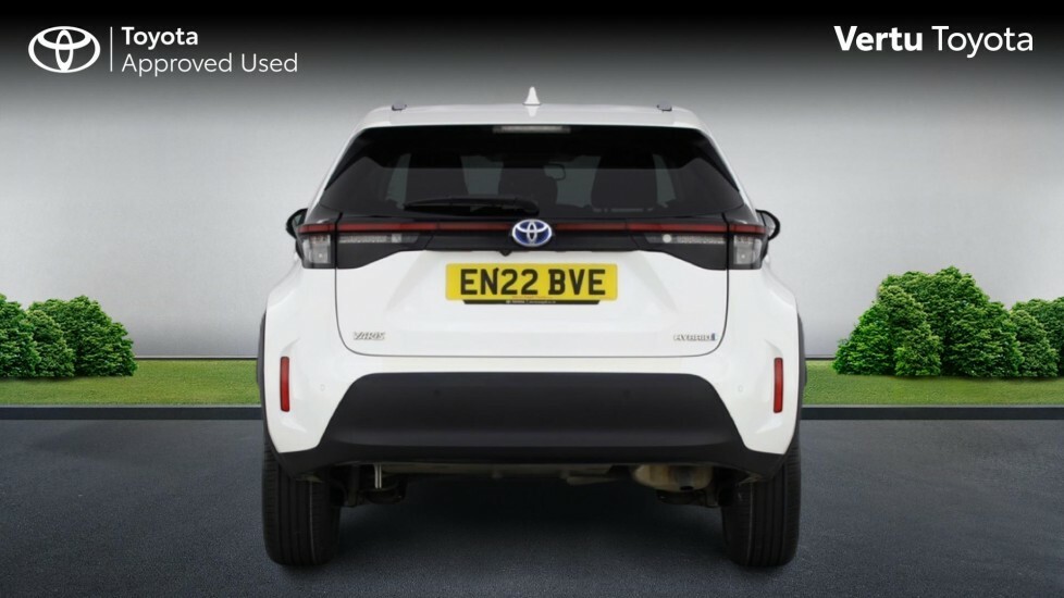 Toyota Yaris Cross 1.5 Vvt-h Icon Suv Hybrid E-cvt Euro 6 White #26