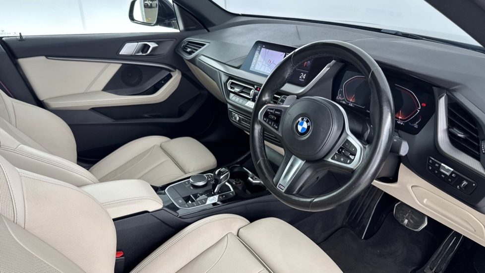 BMW 2 Series M Sport Black #6