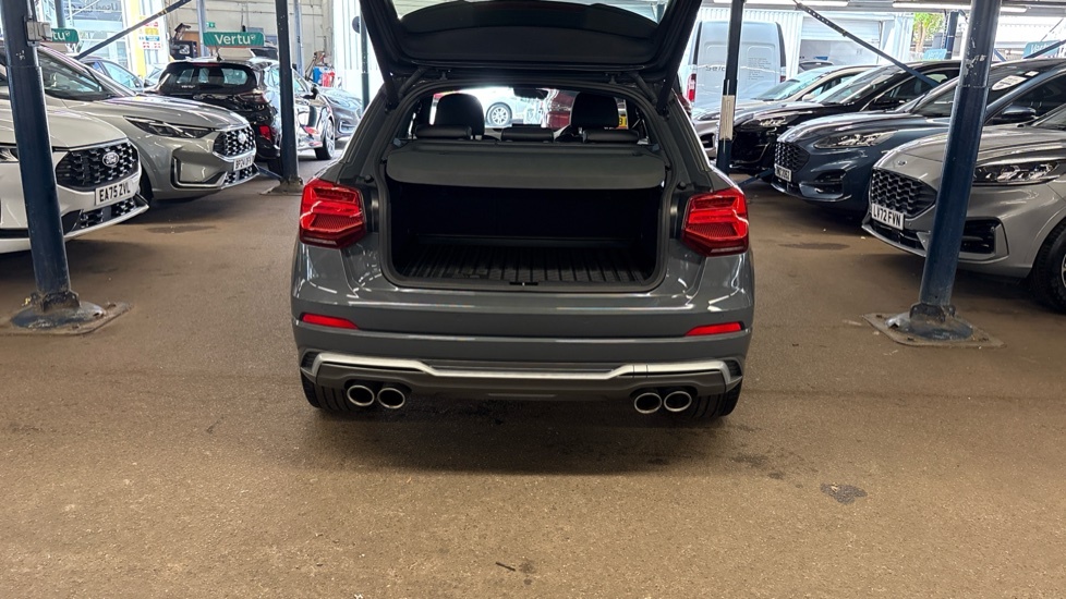 Audi Q2 Sq2 MV69OBM Grey #4