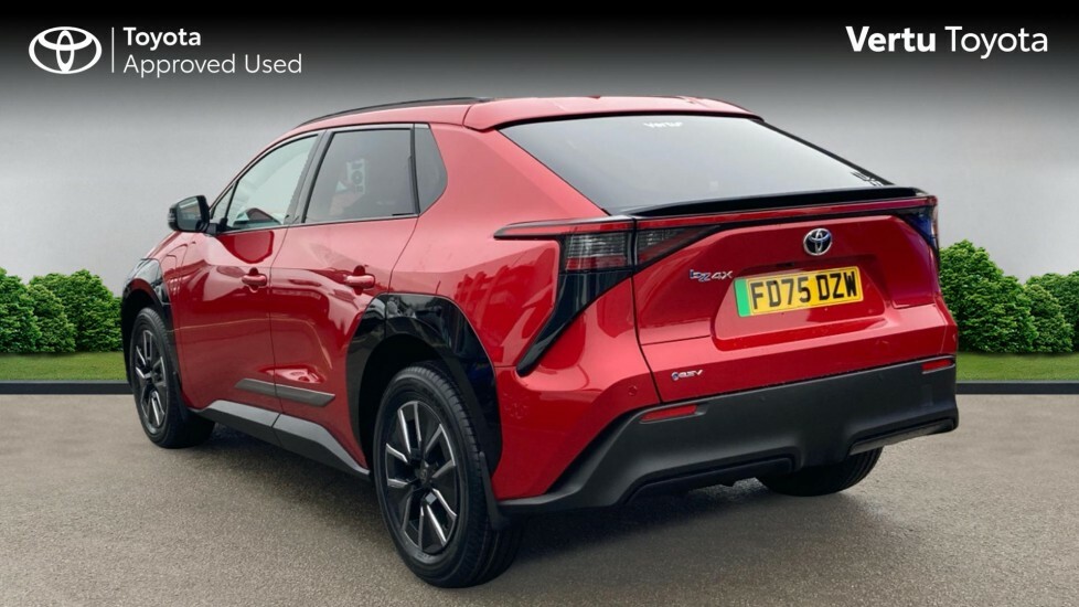 Toyota bZ4X Design Red #4