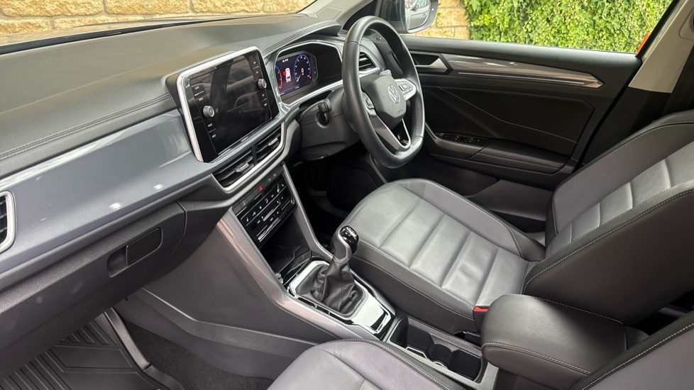 Volkswagen T-Roc Style Silver #2