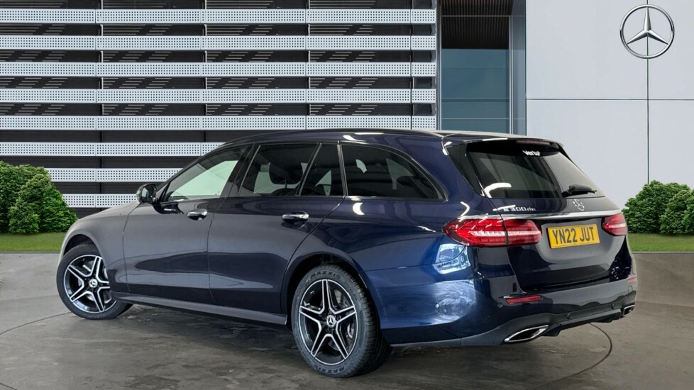 Mercedes-Benz E Class Amg Line Night Edition YN22JUT Blue #2
