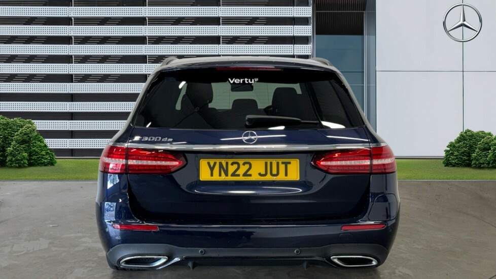 Mercedes-Benz E Class Amg Line Night Edition YN22JUT Blue #6