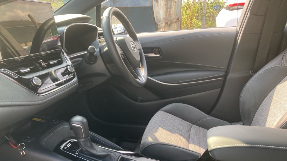 Toyota Corolla Design Black #5