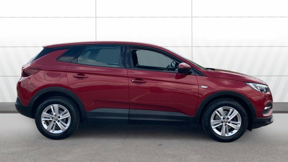 Vauxhall Grandland X Se YE68FZU Red #4