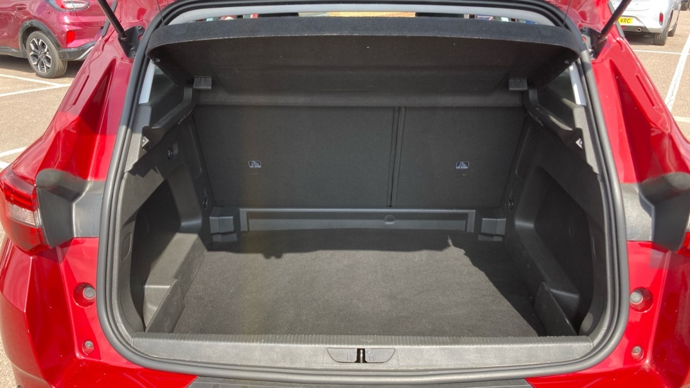 Vauxhall Grandland X Se YE68FZU Red #3