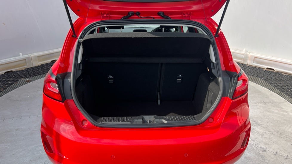 Ford Fiesta Titanium VA23EFD Red #4