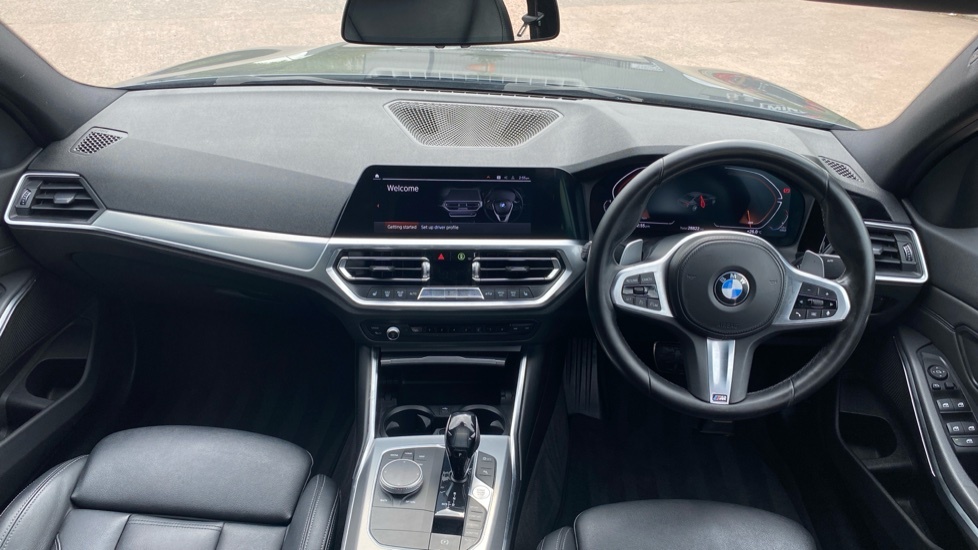 BMW 3 Series M Sport White #4