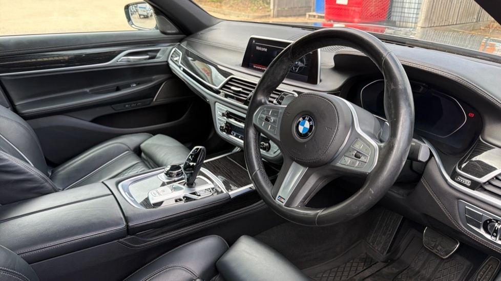 BMW 7 Series M Sport Grey #6