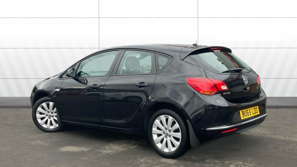 Vauxhall Astra Design BU65LDD Black #2