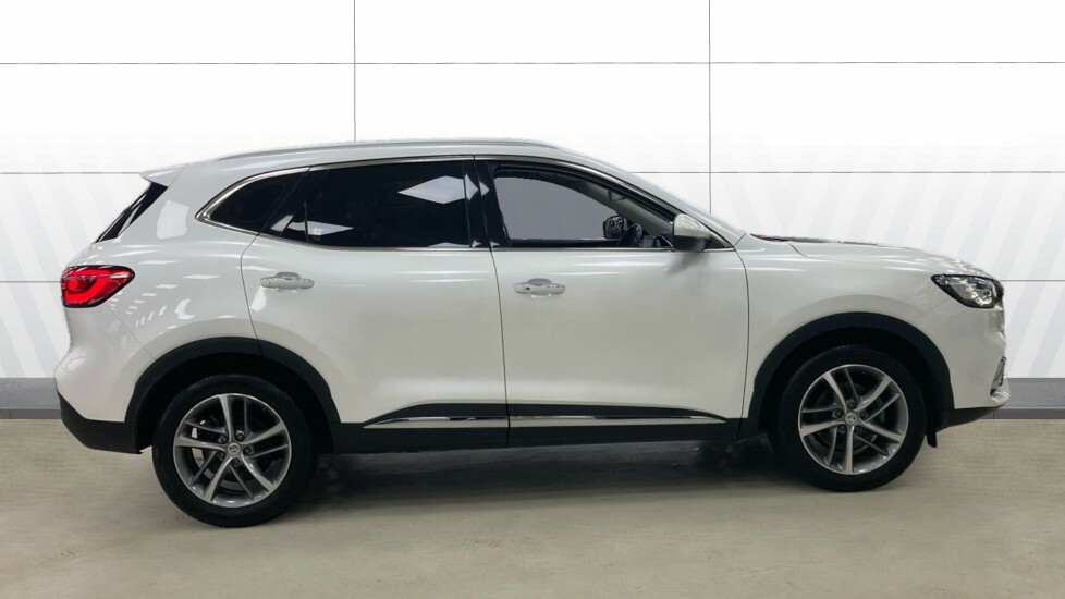 MG HS Exclusive LA71VNR White #5