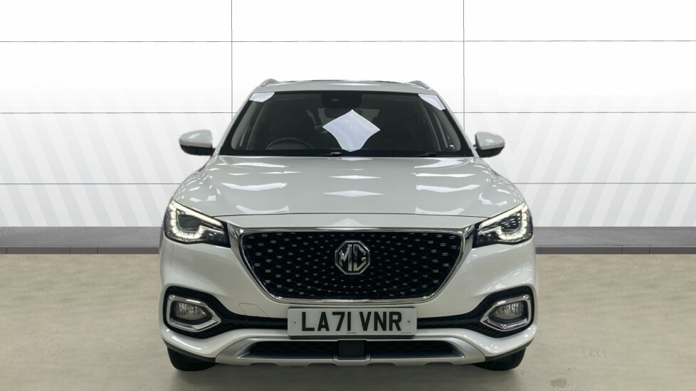 MG HS Exclusive LA71VNR White #3