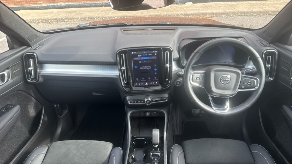 Volvo XC40 Ultra Black Edition RO75MTU Black #5