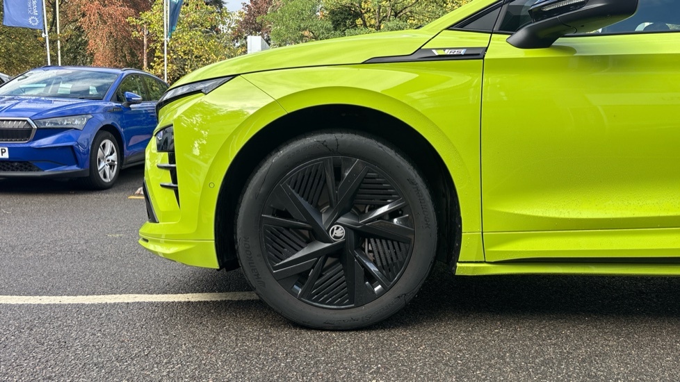 Skoda ENYAQ Vrs Green #5